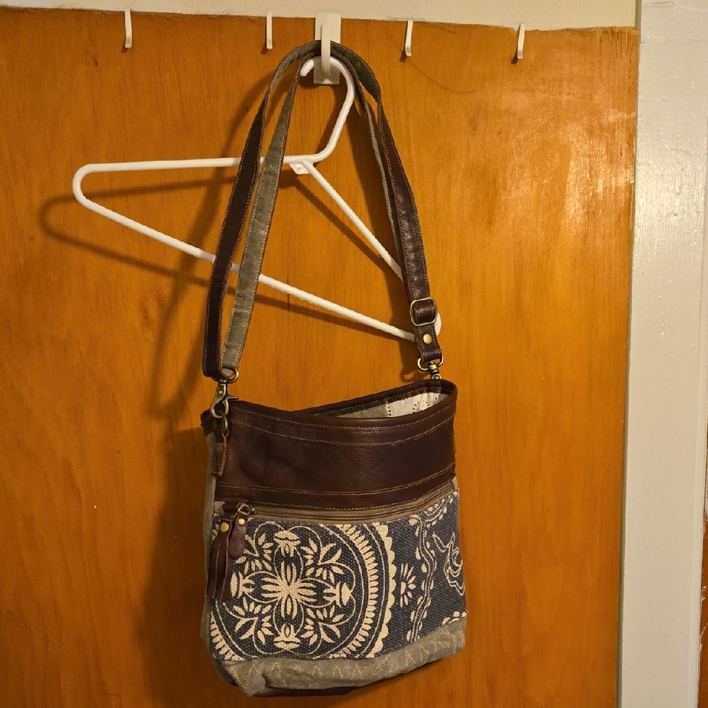 Myra Bag